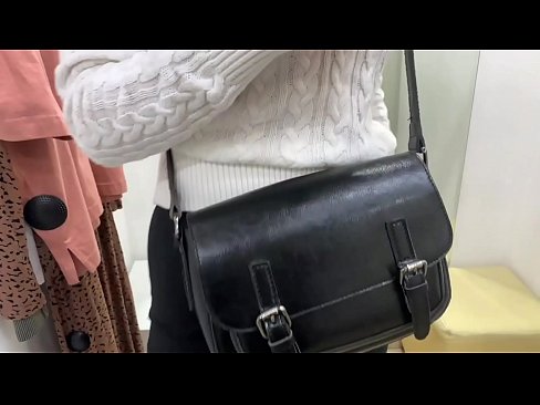 ❤️ Публичная мастурбация молоденькой сучки ФералБерри с дилдо в примерочной Порнуха на сайте purchasexz.top ❌️❤